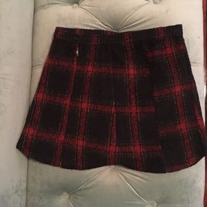 Plaid mini skirt